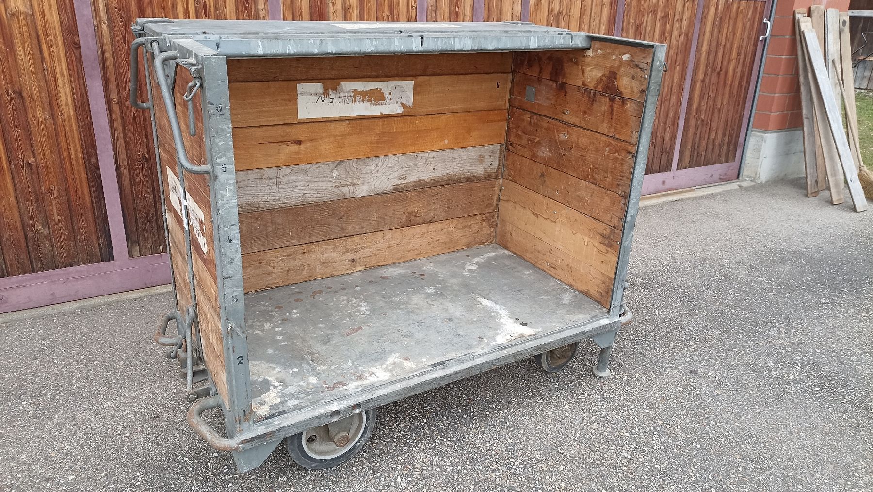 Banconi: Rollcontainer – Usato da Schachen venduto da Luki074 2