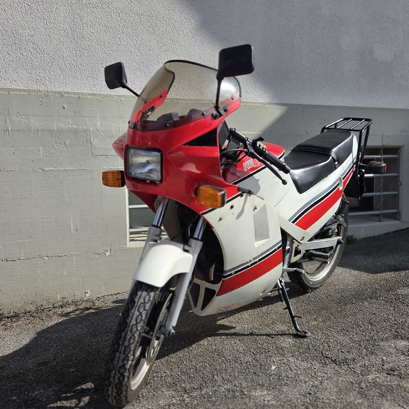 Suzuki Strada: Suzuki RG125 Gamma – Difettoso da Laupen BE venduto da Vanbeach