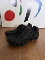 Nike Shox Sneaker
