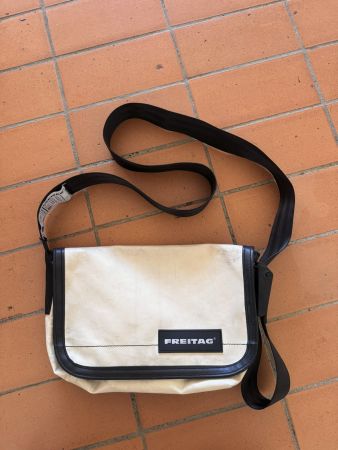 Freitag-Tasche, Modell Hawaii Five-0