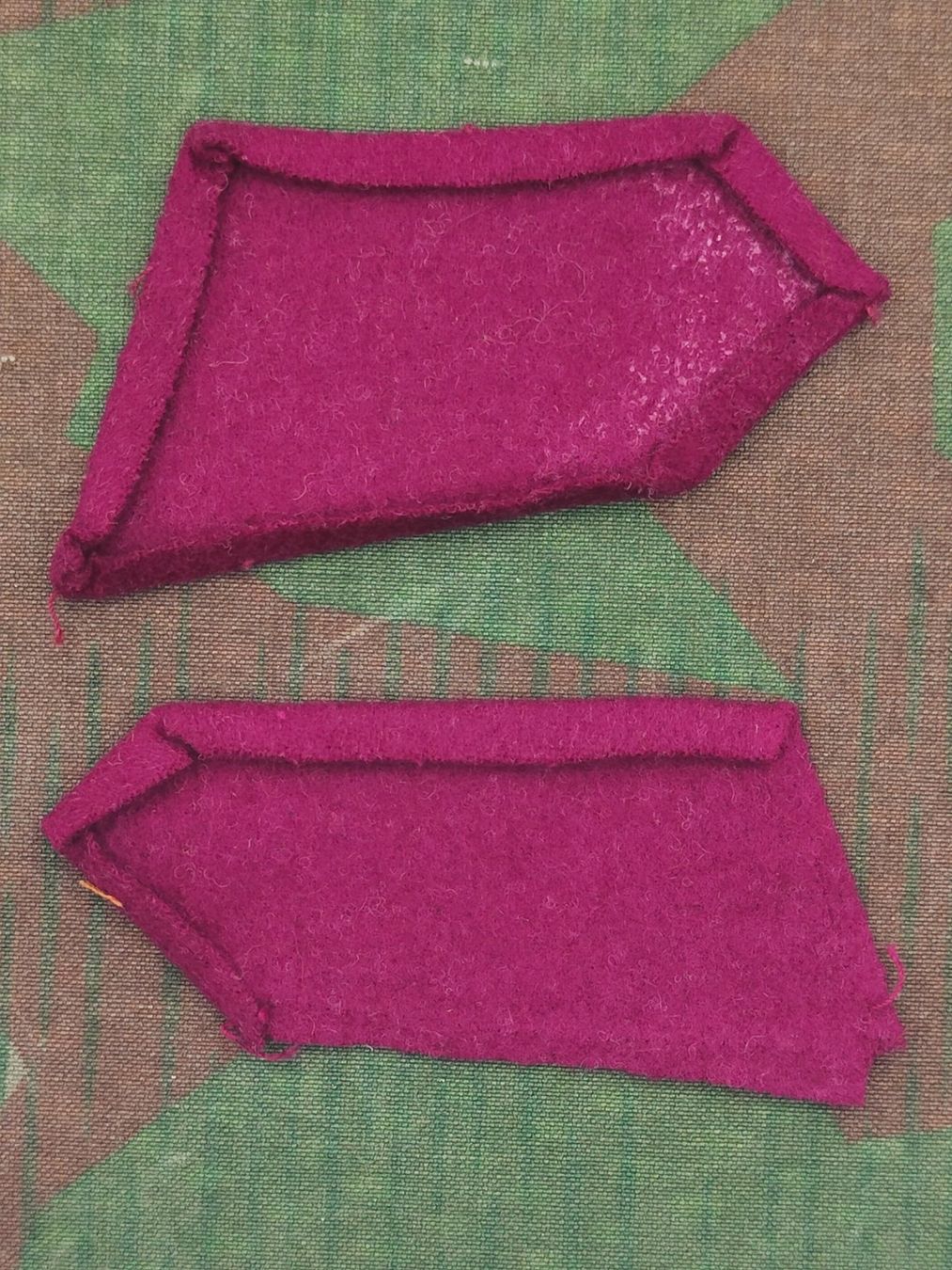 Schweizer Armee Plaketten & Abzeichen: Kragenpatten Ord. 1940 – Gebraucht aus Bauma von SwissMilitaria 1