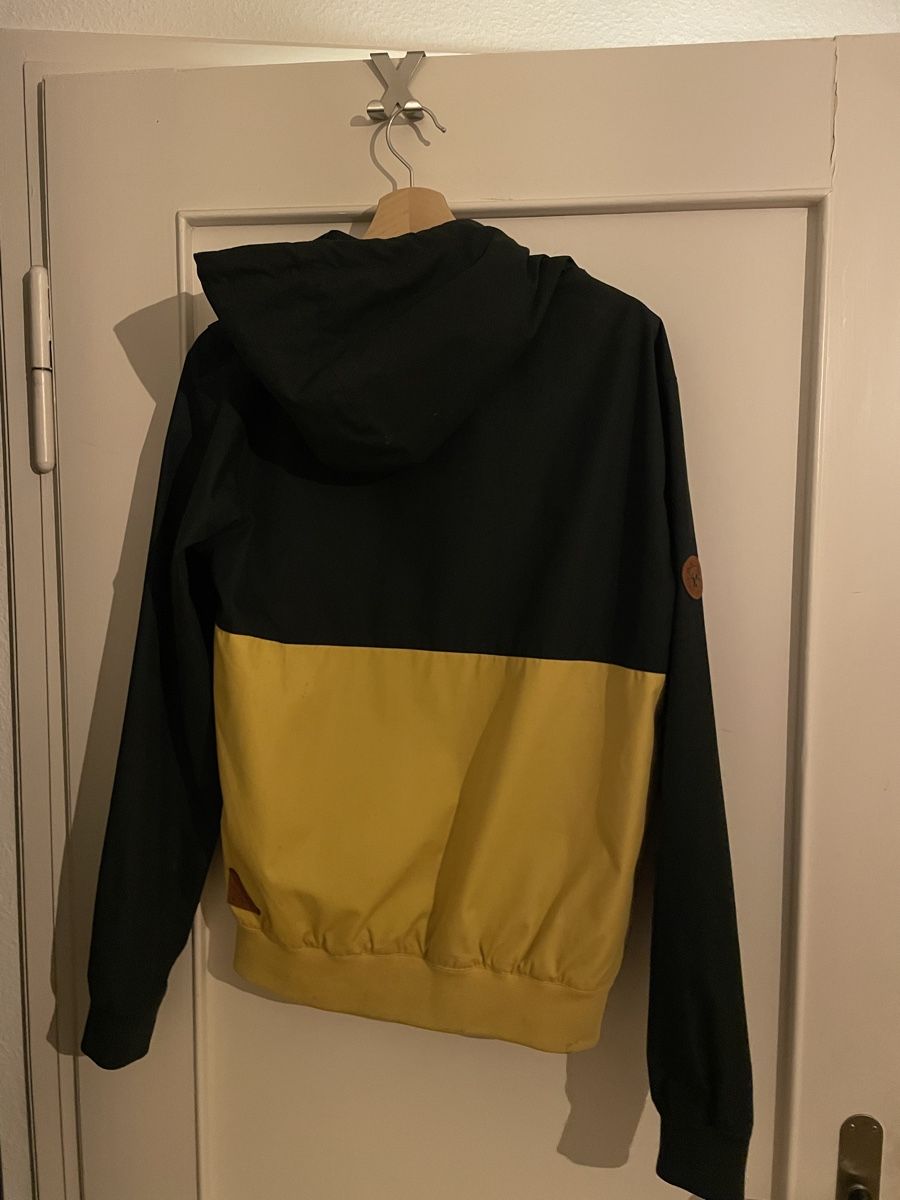 Giacche: Windjacke der Marke Mazine – Usato da Basel venduto da AntoKramer 2