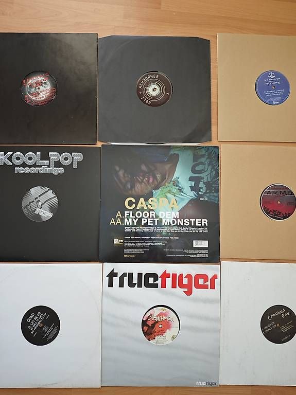 Dischi in vinile: 9x Dubstep Vinyl – Nuovo (secondo la descrizione) da Sitterdorf venduto da denizio 1