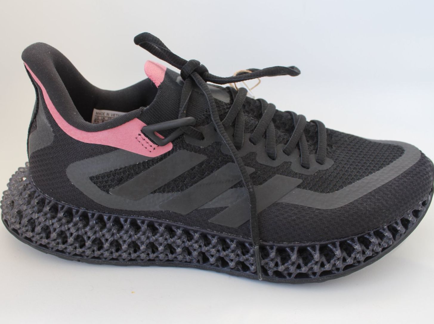 Adidas Damenschuhe: Baskets Adidas t. 42  NP. 150 CHF     NEU! – Neu und originalverpackt aus Peseux von Gilloss 4