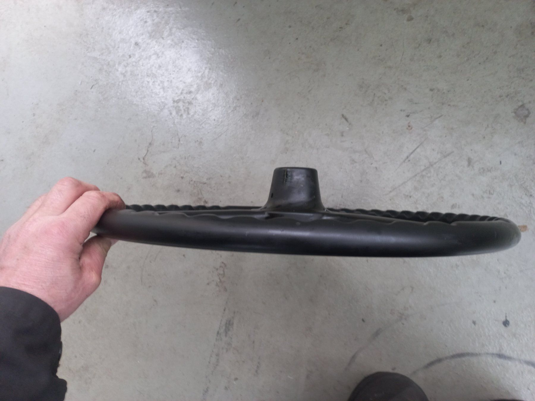 Saurer Tutti pezzi di ricambio auto: Oldtimer Lenkrad Saurer Berna 2DM 2 DM VM + diverse usw – Usato da Dulliken venduto da Dullikenlerchclassic 2