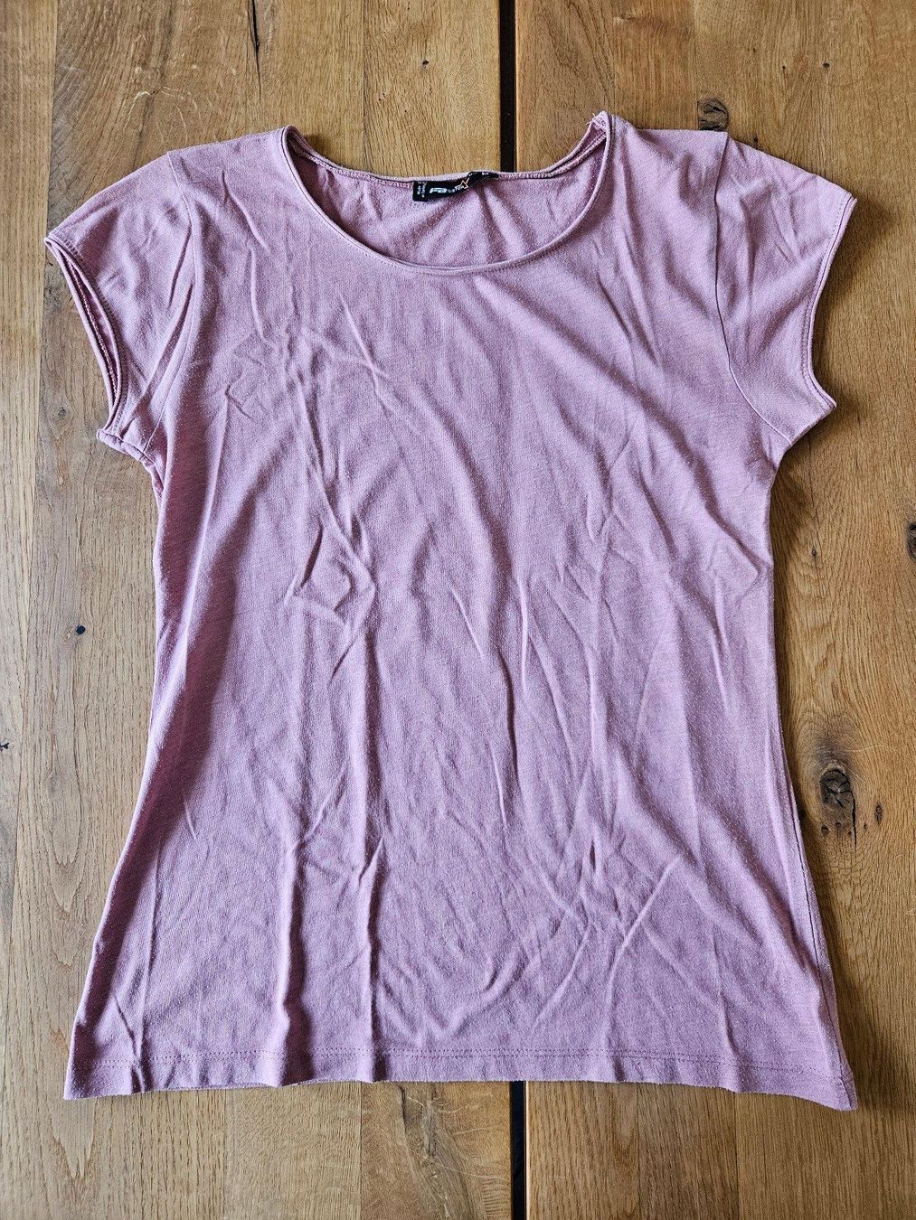 T-shirt: T-Shirt Gr. M Rosa – Usato da Liestal venduto da corneb