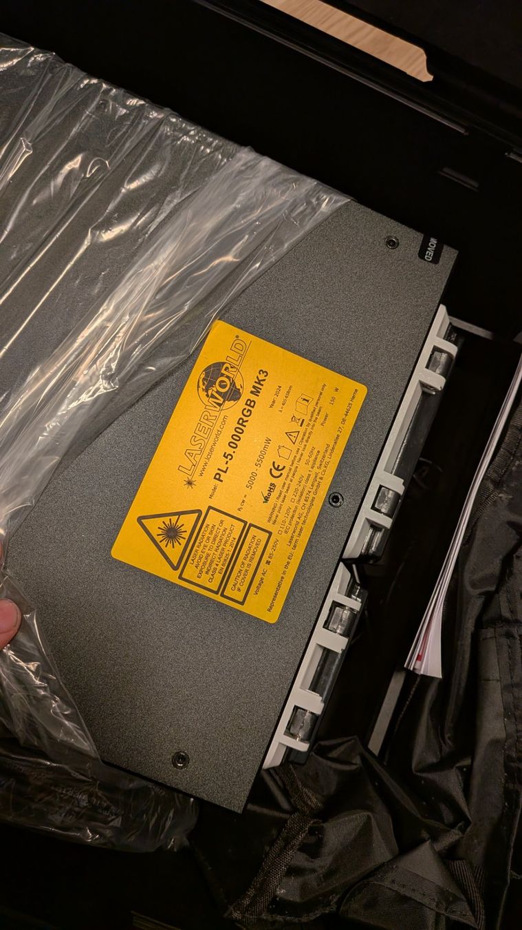 Componenti elettronici: Laserworld PL-5.000RGB MK3 – Nuovo e nell'imballaggio originale da Frauenfeld venduto da Ragons77 2
