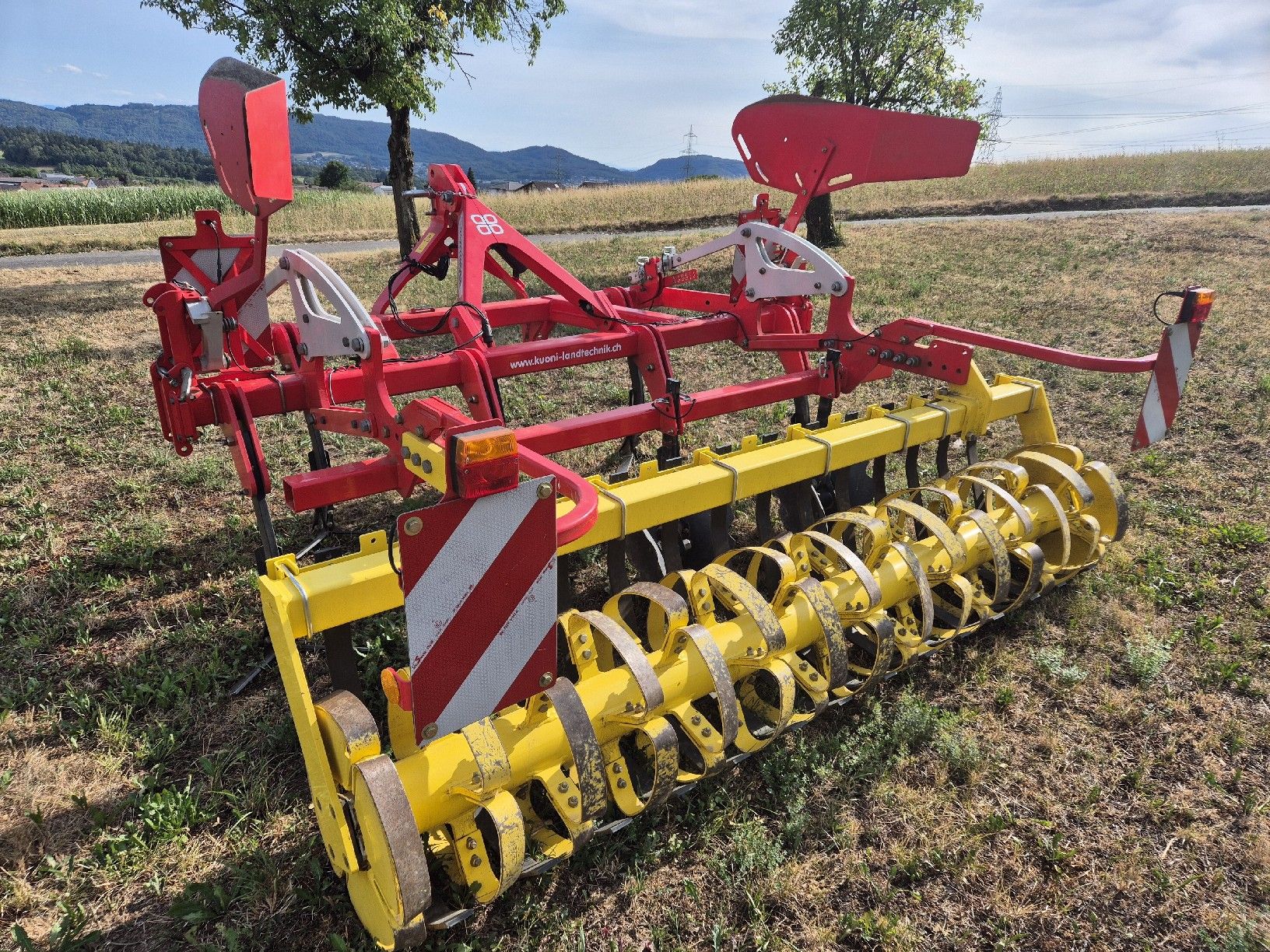 Alle Maschinen: Grubber Pöttinger – Gebraucht aus Stüsslingen von Dinu436 2