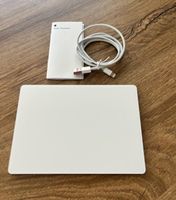 Trackpad Magic Trackpad 2 Apple avec câble blanc