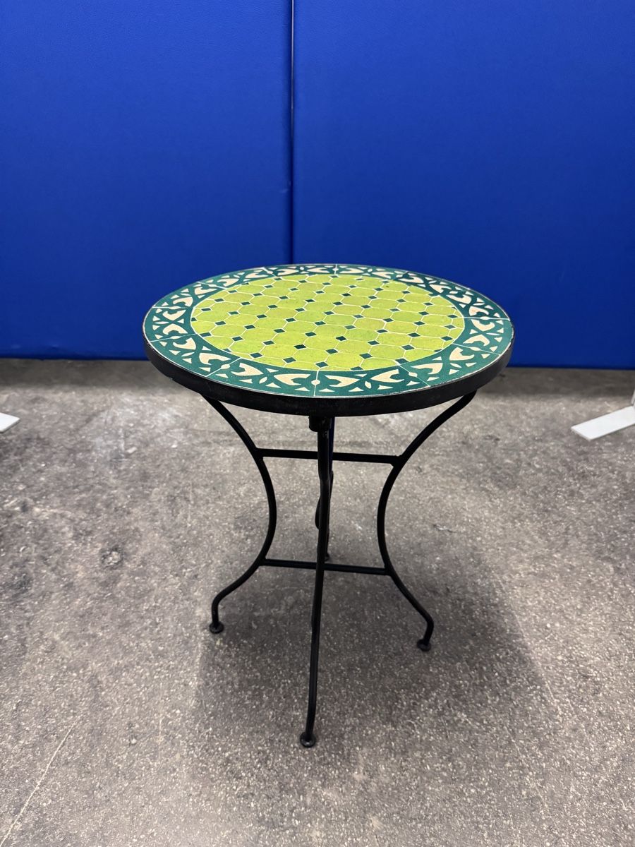 Tavoli: Mosaiktisch, Tischplatte 41cm – Usato da Bern venduto da samryan