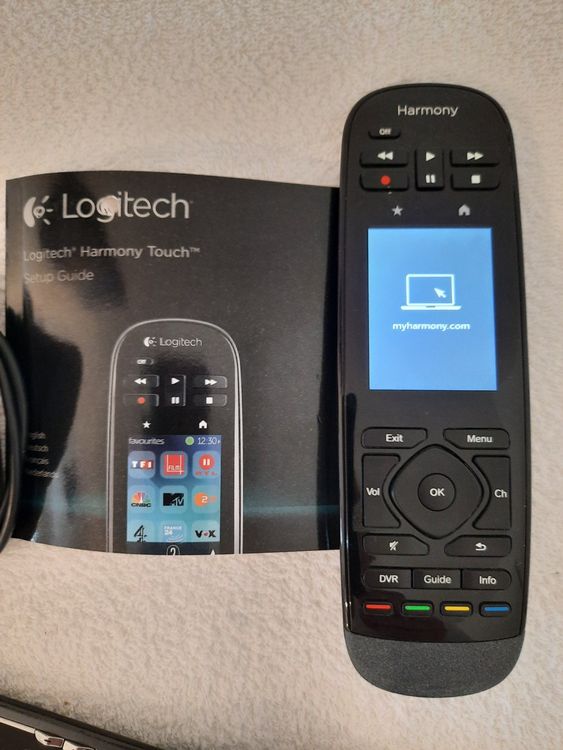 Je1Universalbedienung Harmony 555 und Harmony Touch Logitech (Gebraucht ...