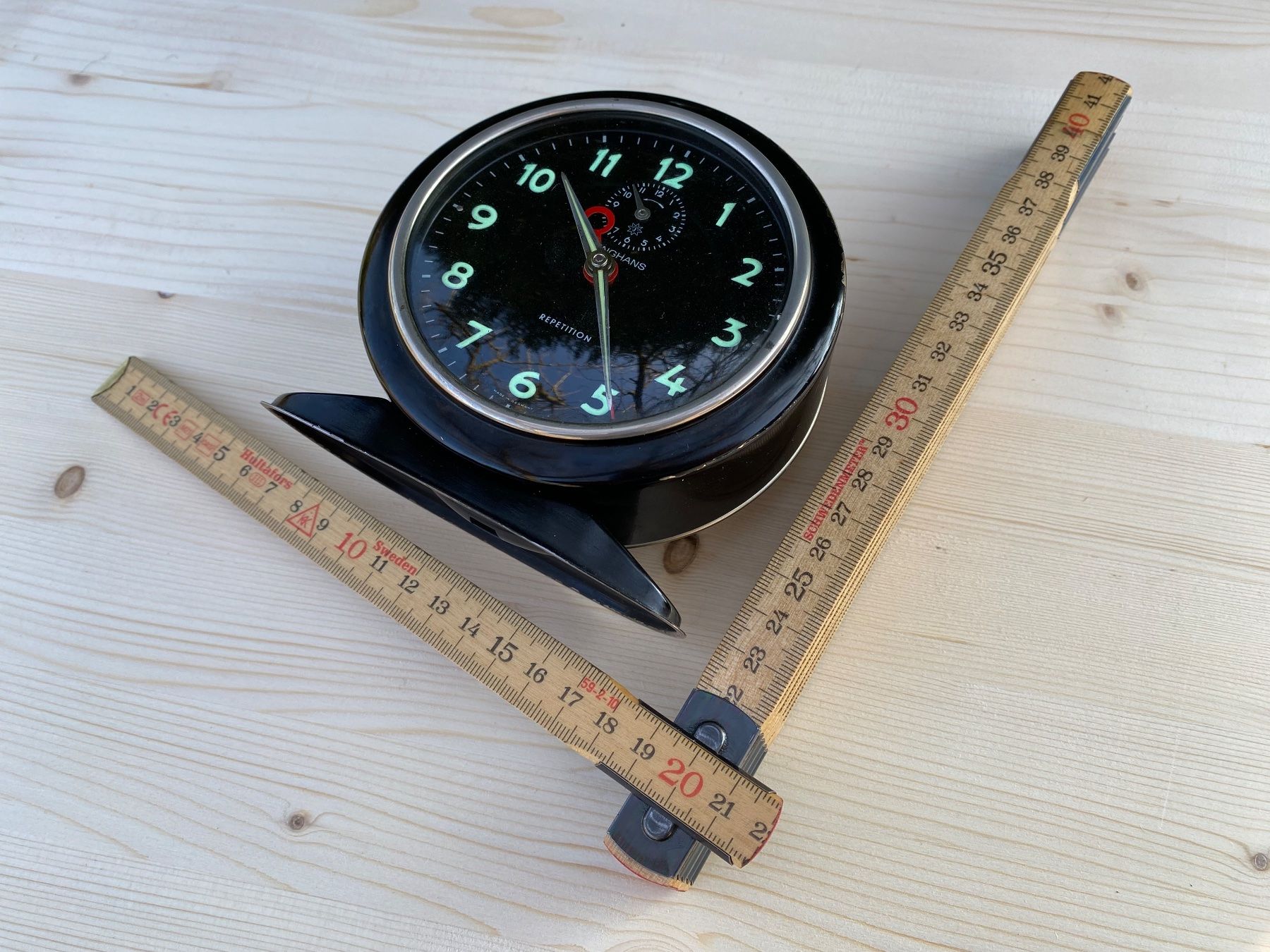 Junghans Sveglie: alter Junghans Repetition Wecker – Difettoso da Feldbach venduto da Olive1 9
