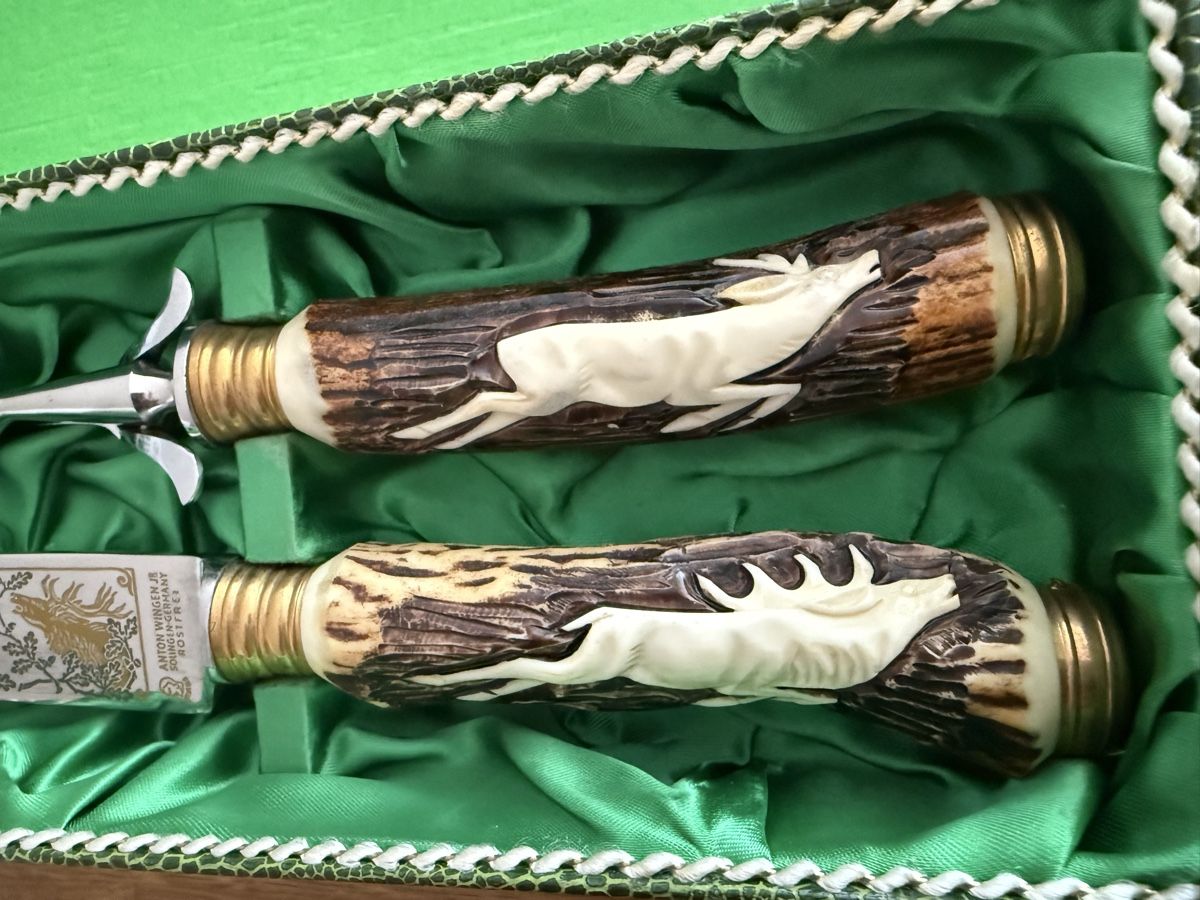 Posate: Fleischgabel und Messer mit Hirschmotiv Antike Messer – Usato da Goldach venduto da Messerguru 1