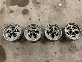 4x Fiat 130 Cromodora Felgen 14 Zoll gebraucht silberfarbig