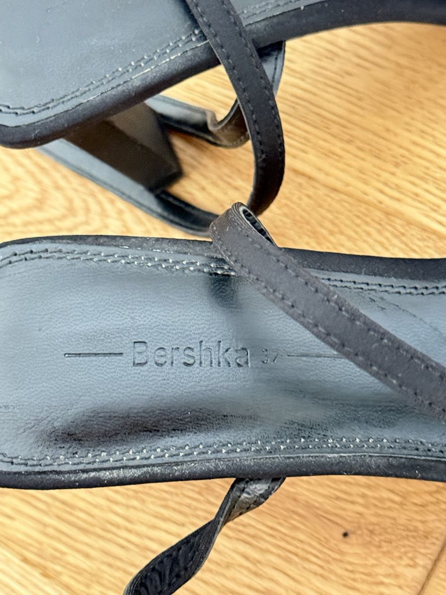 Bershka Scarpe da donna: Heels – Usato da Nebikon venduto da Preloved_bykelly
