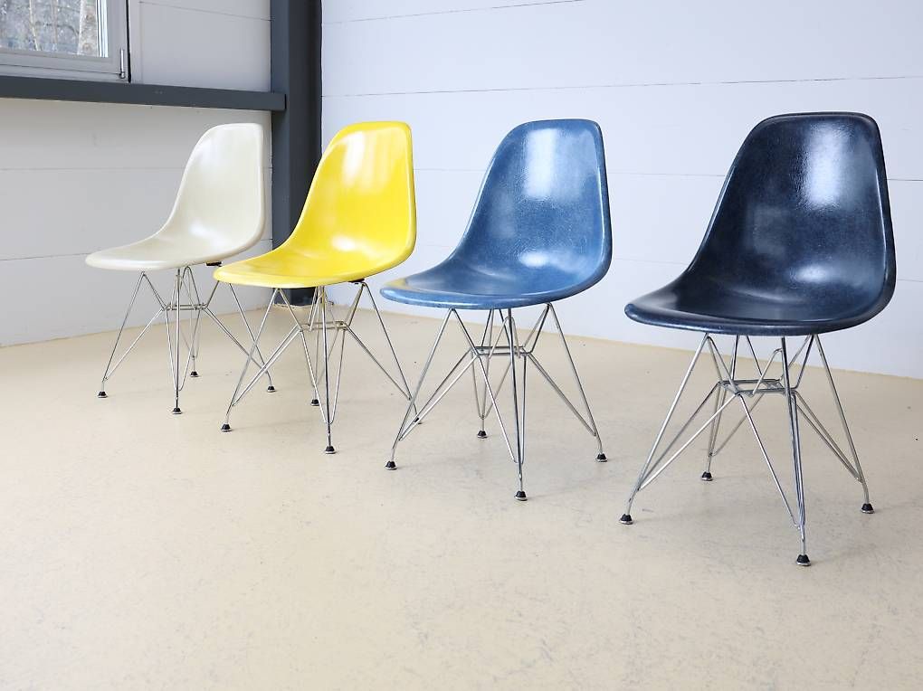 Herman Miller Sedie: Eames Fiberglas Stühle von Hermann Miller, Eiffel Base – Usato da Meinisberg venduto da atelier_TILIJA 5