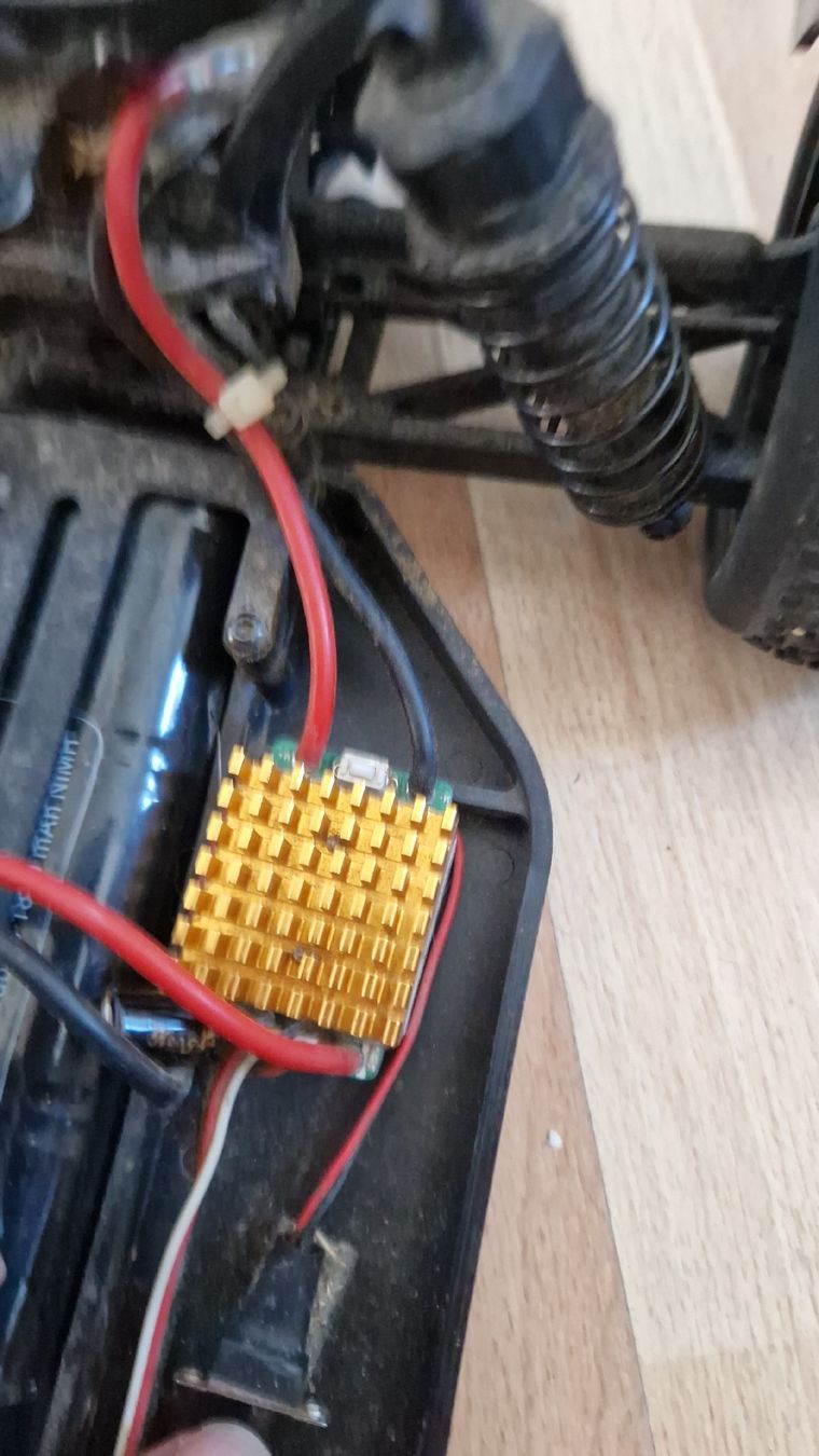 RC Modellbau: 1:10 Elektro Buggy 2WD RC Auto – Gebraucht aus Zürich von Arianco 9