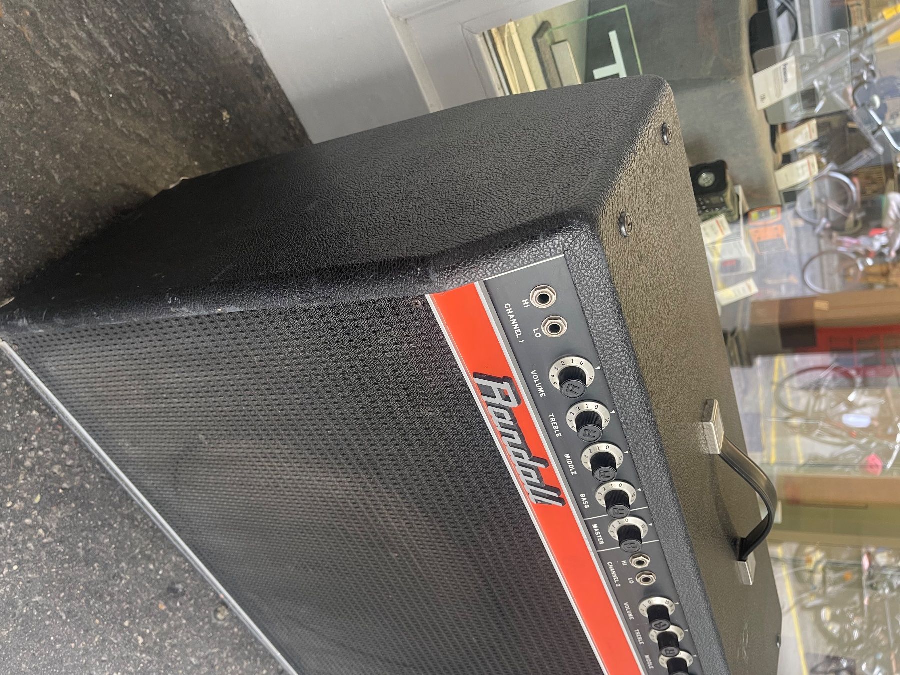 Amplificatori: Bass Amplifier 200w RandalL. Lieferung Gratis – Usato da Thun venduto da Thuno6 1