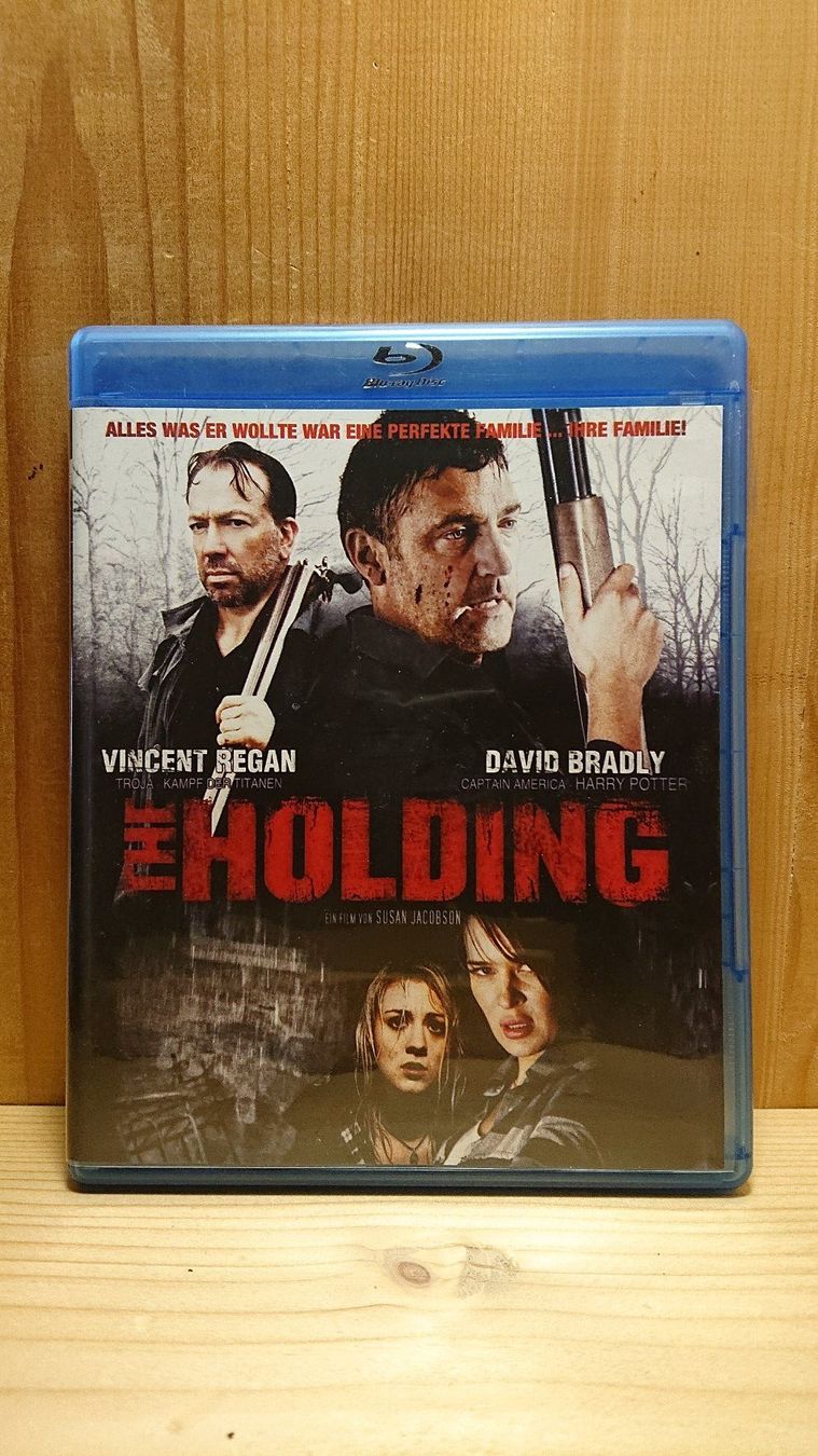 Tutti i DVDs: THE HOLDING Blu-Ray – Usato da Wilderswil venduto da Exebub