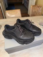 Balenciaga Triple S Mold Sneaker | Grösse 41, grau/schwarz