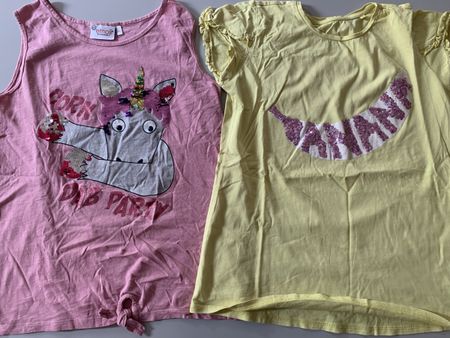2 Mädchen T-Shirts Gr. 182
