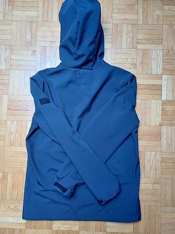 Giacche: Veste Jack&Jones taille L – Usato da Glovelier venduto da GaCh 1