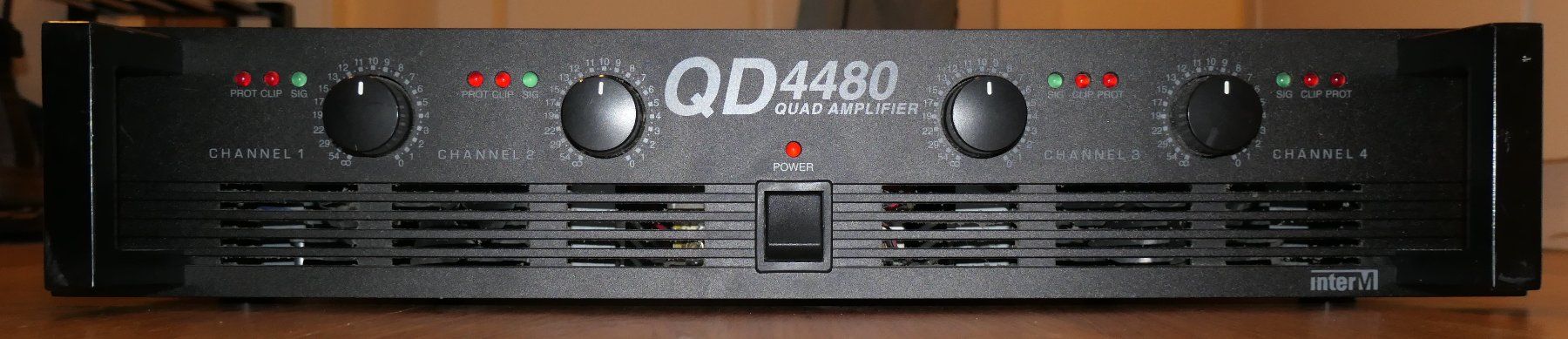 Verstärker: Endstufe InterM QD-4480 – Gebraucht aus Chur von Fl 1