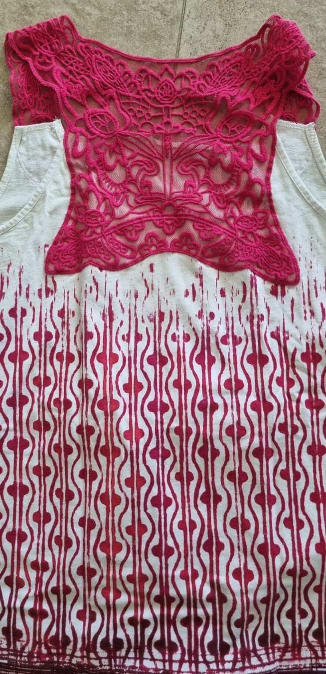Kleiderpakete: Top & Shorts gr.42 – Gebraucht aus Grossdietwil von GNOM313 3