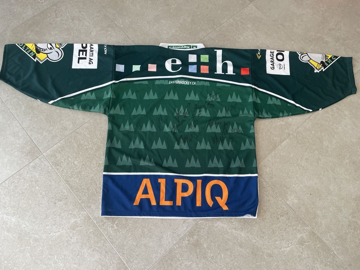 Canottiere & Pantaloni: Maillot/Trikot EHC Olten L mit autogramm team – Usato da Genève venduto da jon_ydl8 2