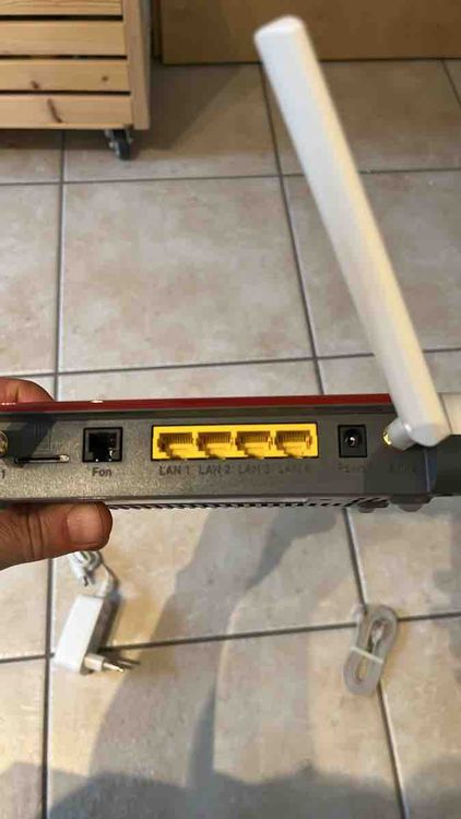 AVM FRITZ!Box 6850 LTE Router 4G Modem guter Zustand (Gebraucht) in ...