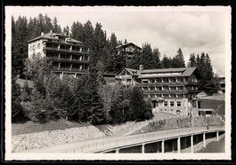 AK Arosa, Hotel Rätia und Viadukt