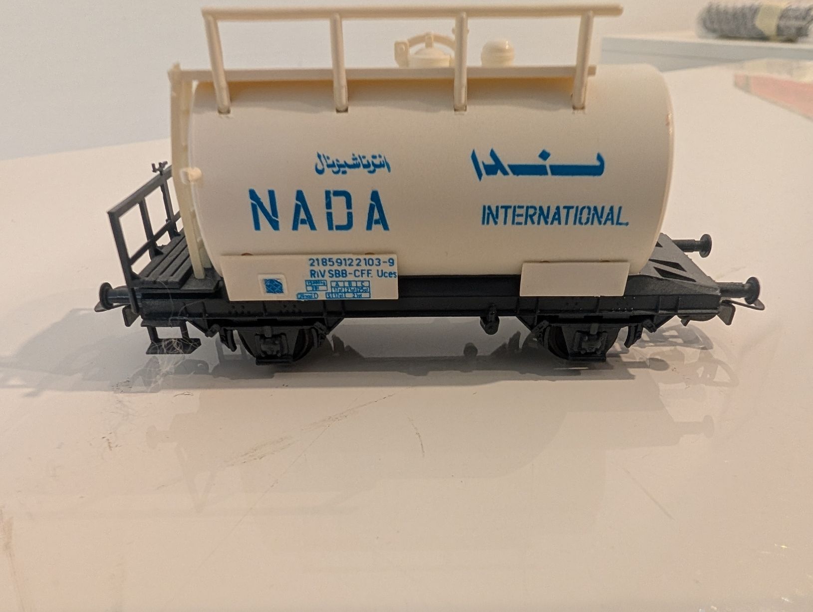 Piko Modelleisenbahnen: PIKO SBB Kesselwagen "Nada" H0 DC – Gebraucht aus Stein/AG von sborn