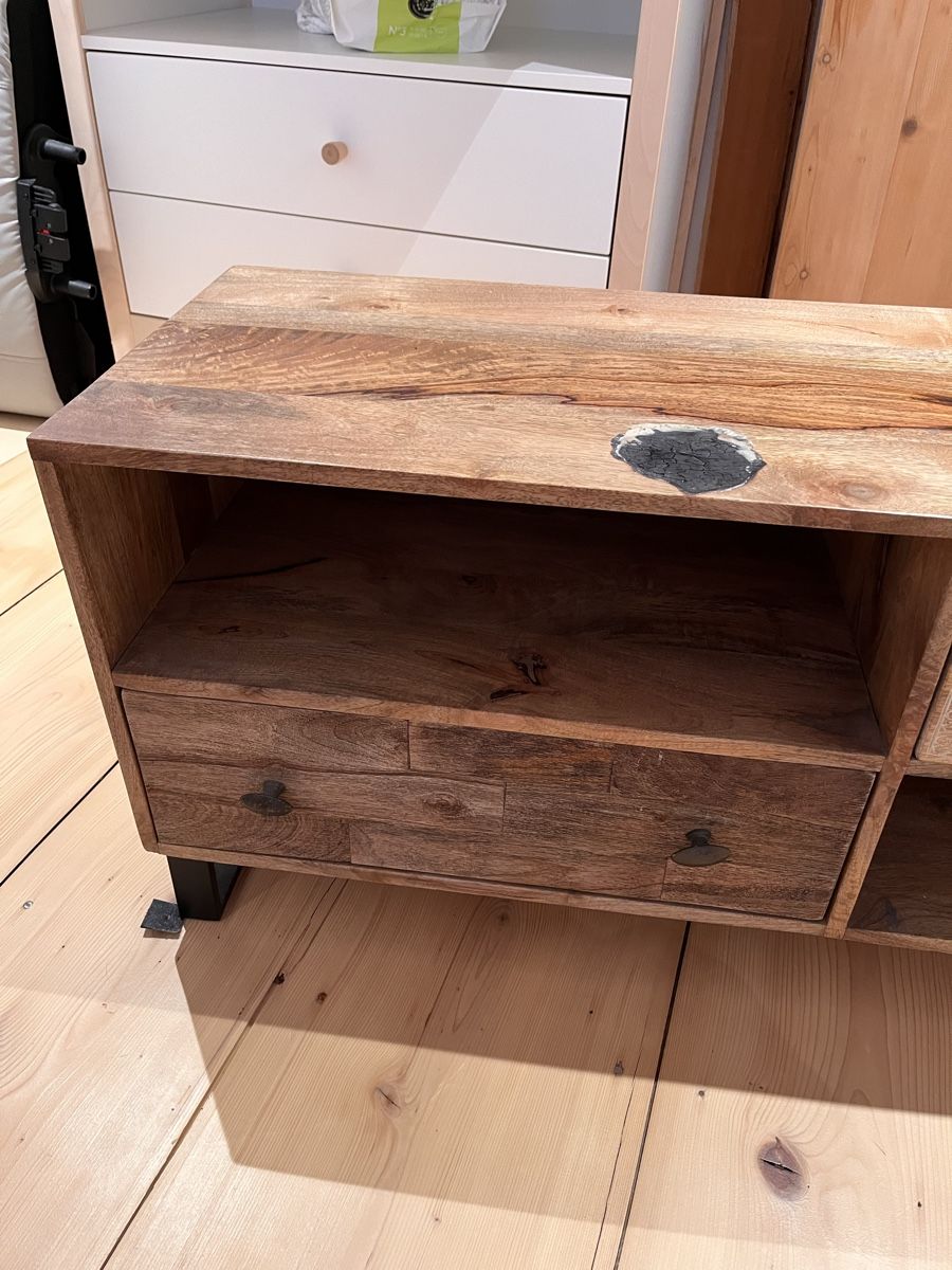 Cassettiere: Kommode Holz rustikal – Usato da Maienfeld venduto da DivicoHelveticus 2