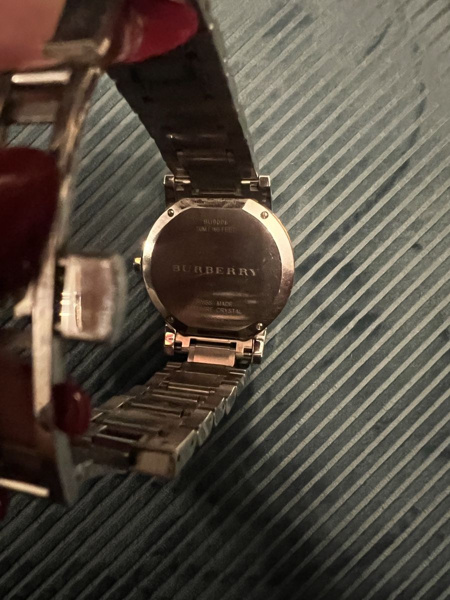 Burberry Orologi: Burberry City watch Bicolor – Usato da Oensingen venduto da a.hamii 3