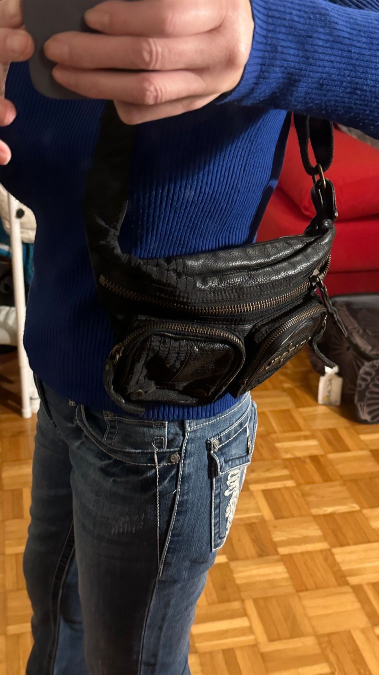 Diesel Sacs: DIESEL Bauchtasche schwarz Leder – Neuf avec emballage d'origine à Zürich par Rammis 5