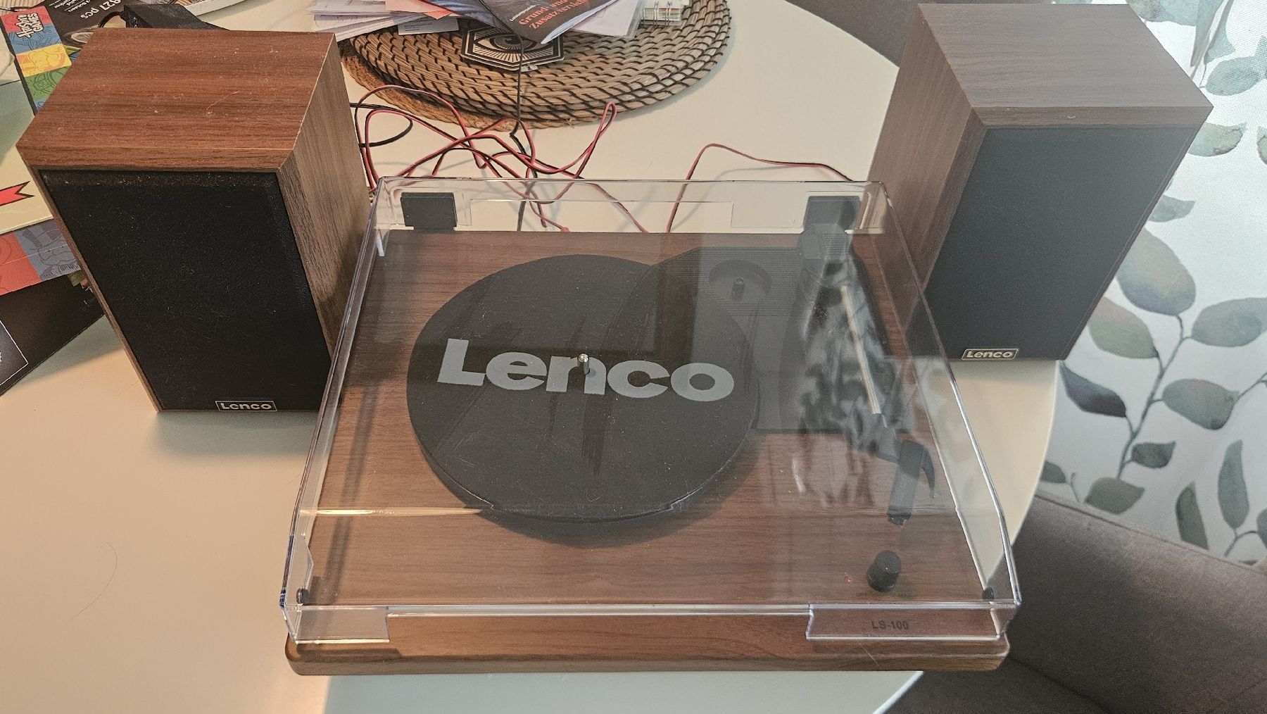 Lenco Plattenspieler: Lenco LS100 Plattenspieler – Gebraucht aus Burgdorf von PaPaYaH