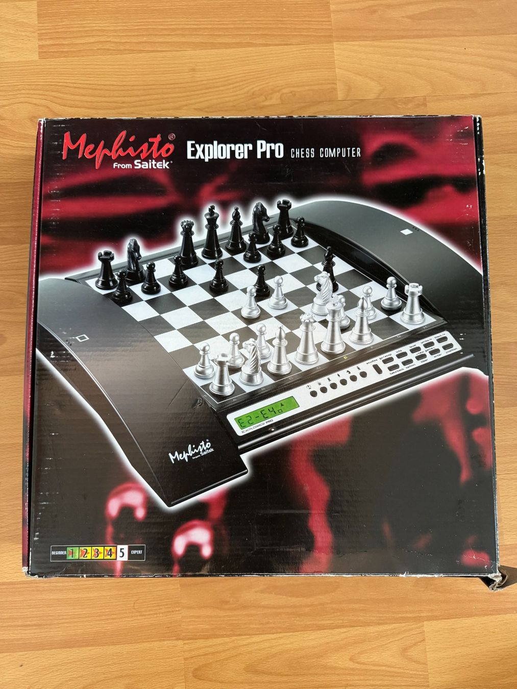 Giochi: Schachcomputer Mephisto Explorer Pro - Top Zustand! – Usato da Bern venduto da bennetbreier 1