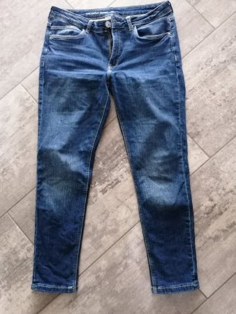 Jeans Gr. 38