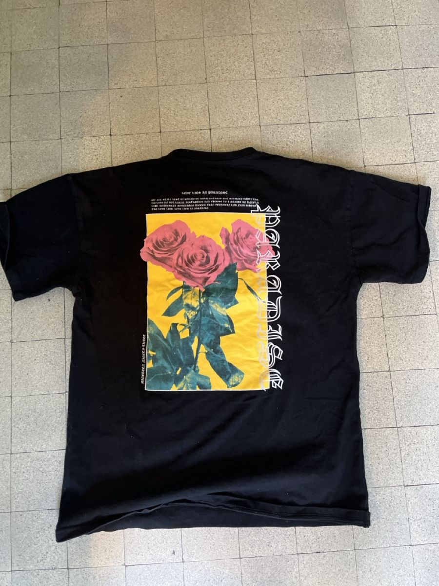 T-shirt: T-Shirt – Usato da Basel venduto da Buechermensch 2