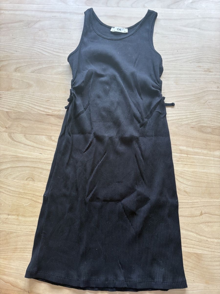 C&A Vestiti & Gonne: Schwarzes Kleid 152 cm – Usato da Bergdietikon venduto da Marineh2004