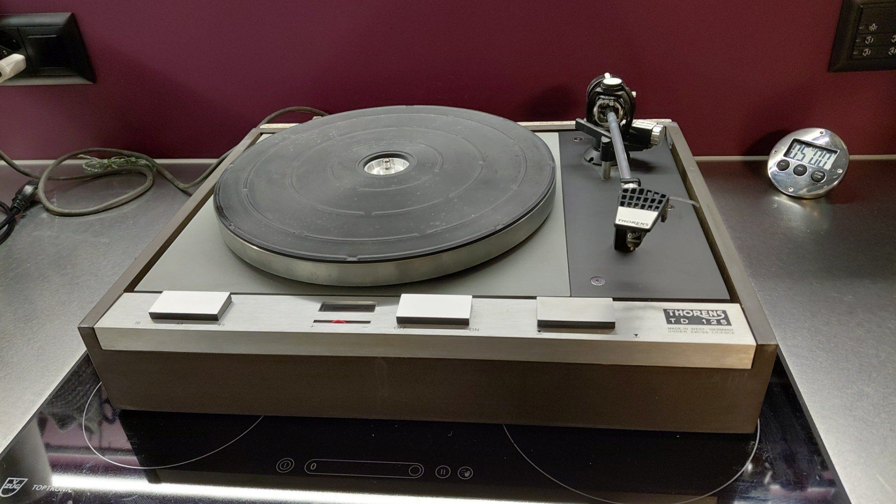 Thorens Plattenspieler: Thorens TD 125 Studioplattenspieler – Gebraucht aus Wohlen AG von ramschgeier