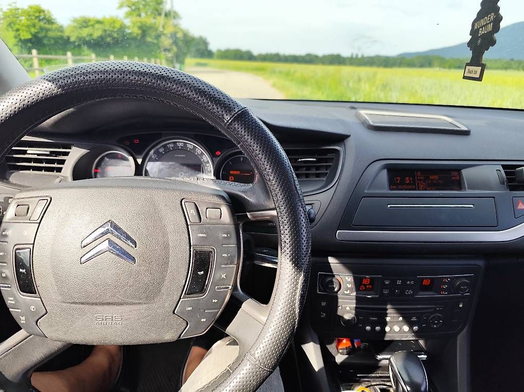 Automobili: Citroen C5 Tourer 2.0 HDi – Usato da Genève venduto da vim_h95y 3