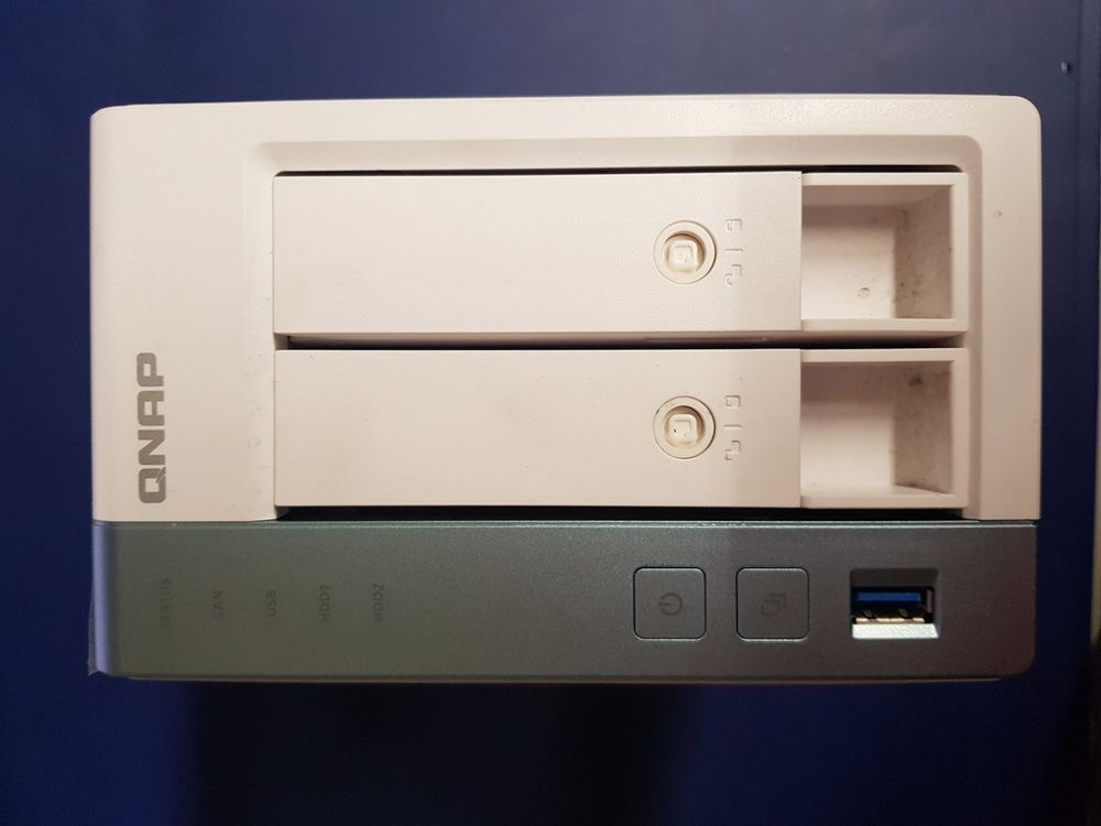 NAS 2 X 2 Tera GigaBit (Gebraucht) in Carouge GE für CHF 73 – mit ...