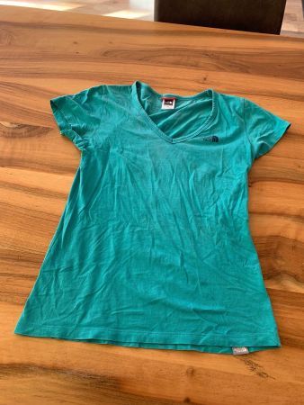 THE NORTH FACE türkis T-Shirt V-Ausschnitt Gr. S