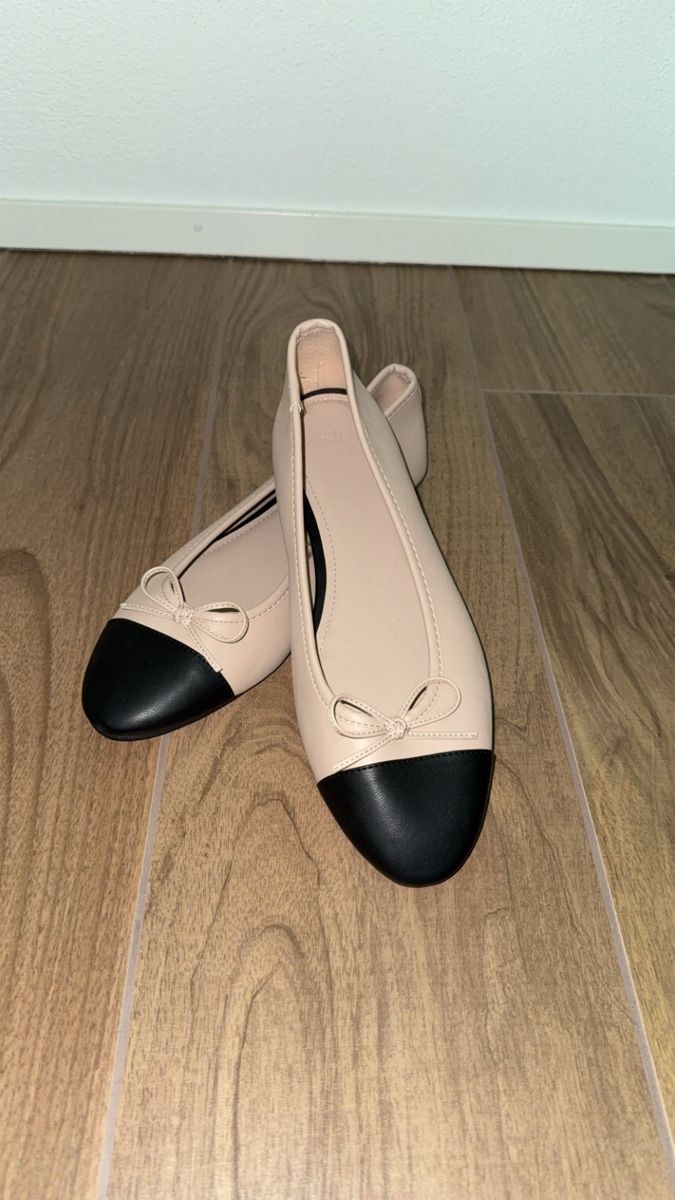 H&M Damenschuhe: Ballerina  – Neu (gemäss Beschreibung) aus vaduz von Ce_la02