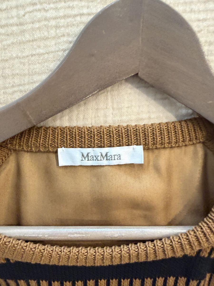 Max Mara Chemisiers: MaxMara Knit Top, Size Small, Great Condition – D'occasion à Herrliberg par Tubalp 2