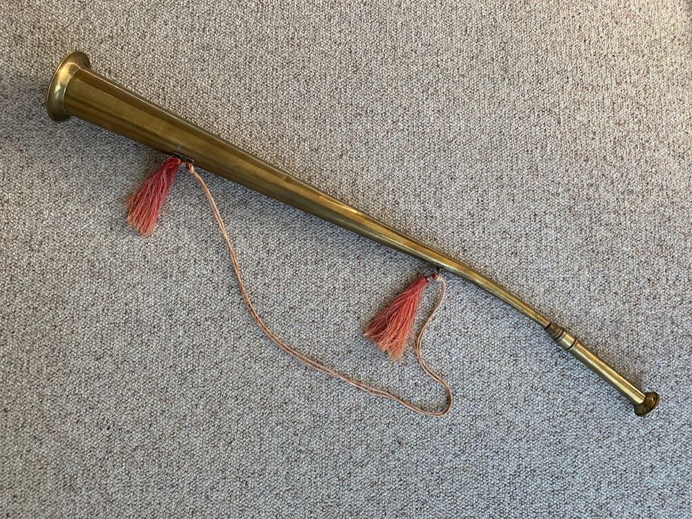 Corne / trompe de chasse ACME orange