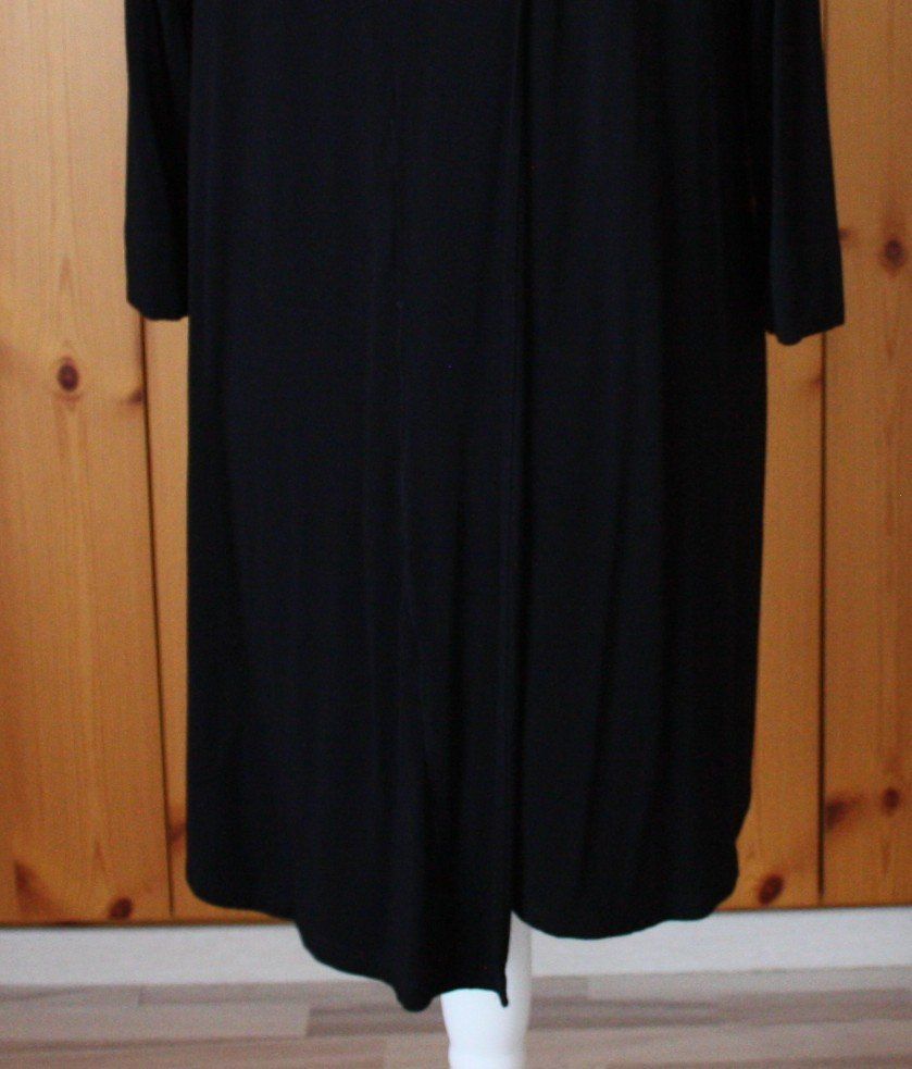 Vestiti: Kleid Langarm schwarz Gr. L – Usato da Flüelen venduto da Diversicum-Curvy 7
