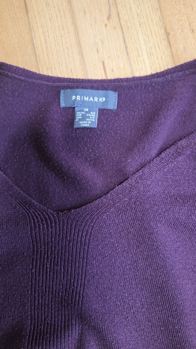 Primark Maglioni & Felpe: Damen Pullover Primark aubergine Grösse XS  – Usato da Chur venduto da sisu 1