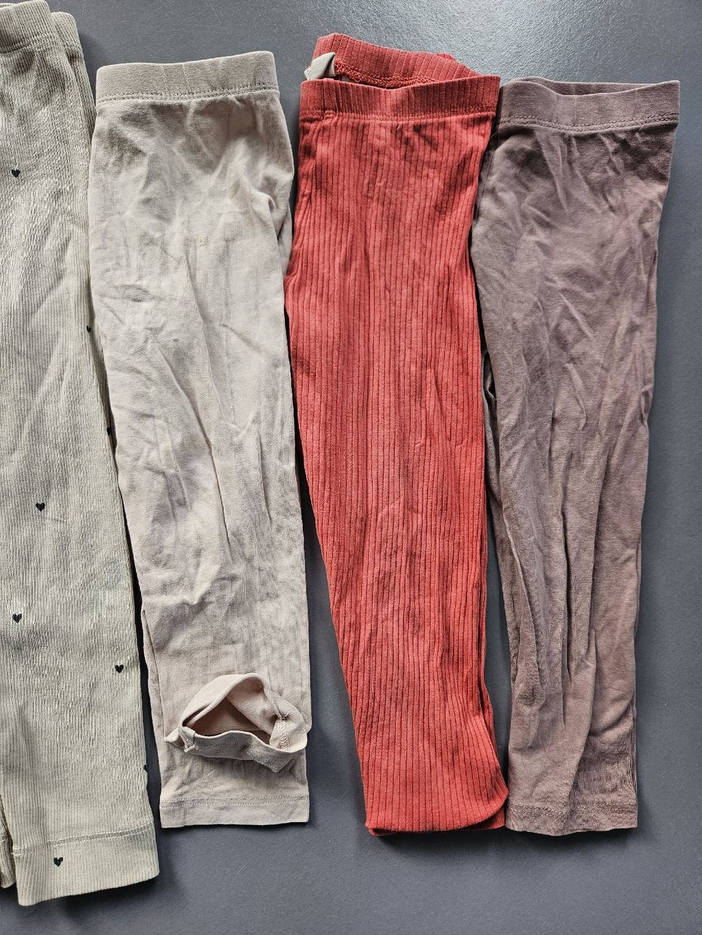 H&M Collants & Leggings: Leggins Set 5 Stk. Grösse 92 – D'occasion à Thun par sst_y7mk 4